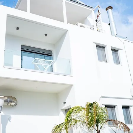Deluxe House Apartment