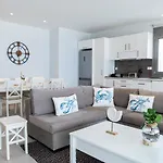 Διαμέρισμα Deluxe House *