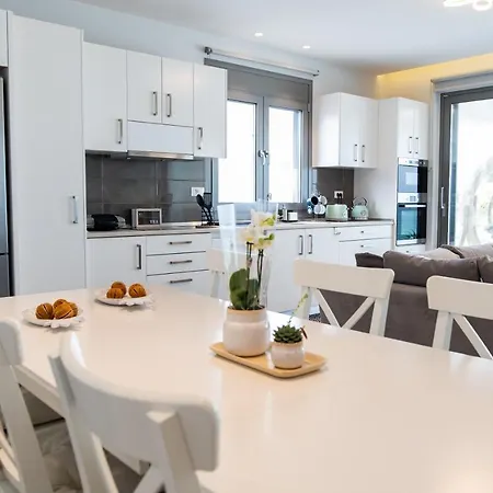 Deluxe House Apartamento *