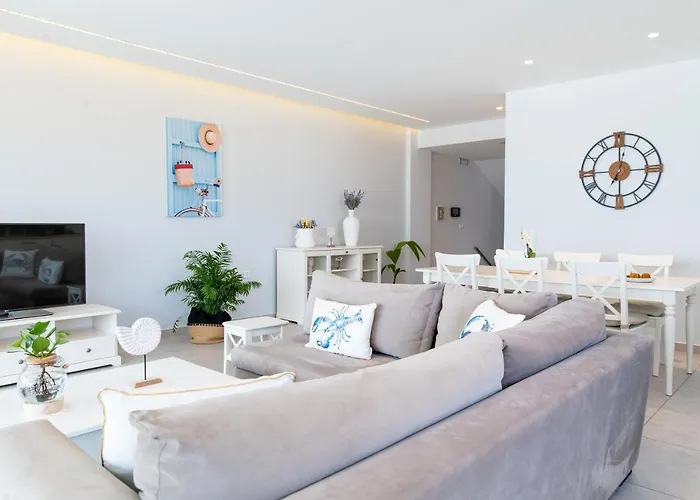 Apartment Deluxe House *